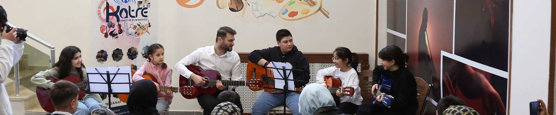 Katre Sanat ve Bilim Merkezi'nde Konser Düzenlendi