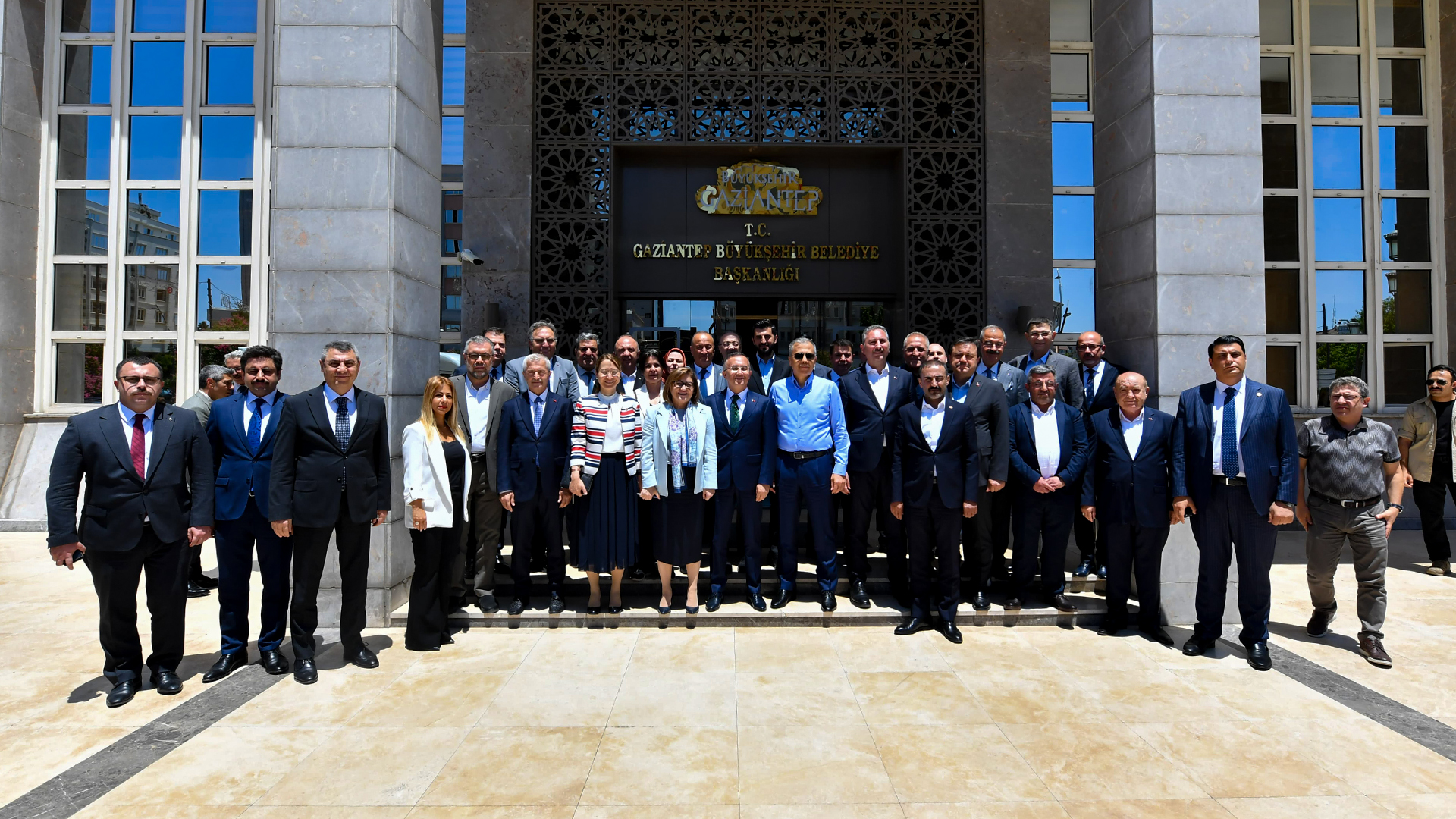 AF YK Başkanı Turgay Aldemir İçişleri Bakanı Ali Yerlikaya Ve Sivil Toplum Kuruluşu Temsilcileriyle Birlikte Düzenlenen Toplantıya Katıldı