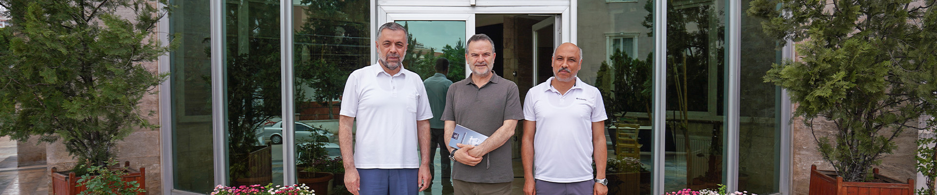 Gazeteci-Yazar Kemal Öztürk’ten Vakfımıza Ziyaret