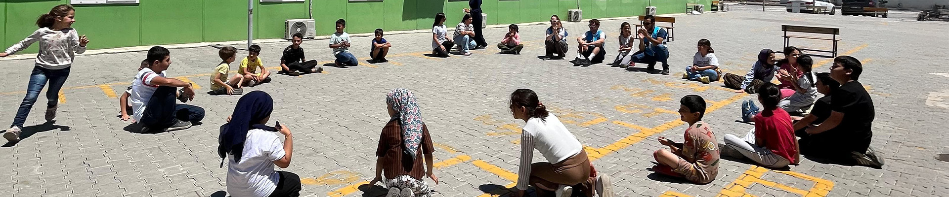 Depremi Bölgesi Yaz Okulları Devam Ediyor