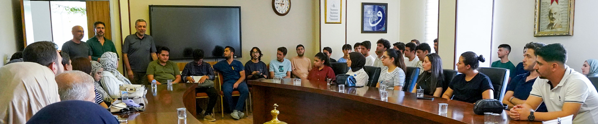 Student Meeting with University Students from the Anatolia Student Union