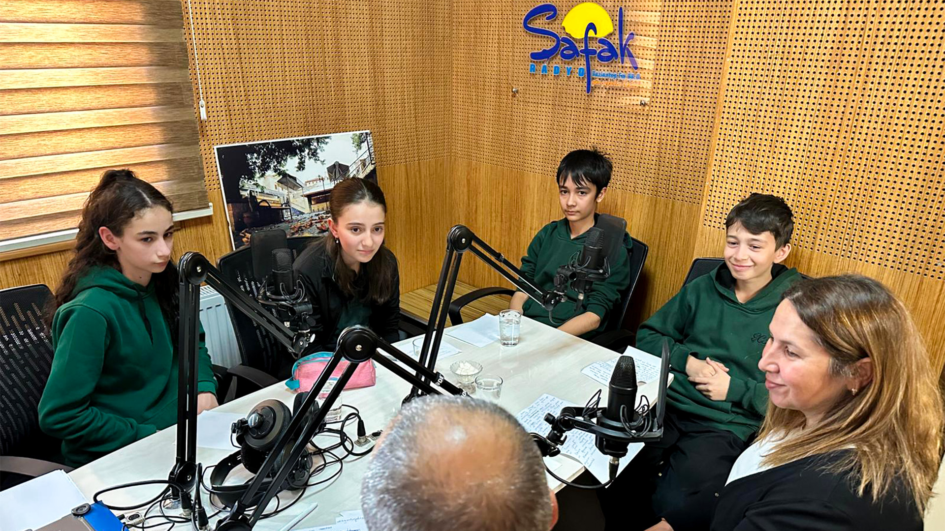 Erasmus+ Öğrencileri Şafak Radyo’nun Konuğu Oldu