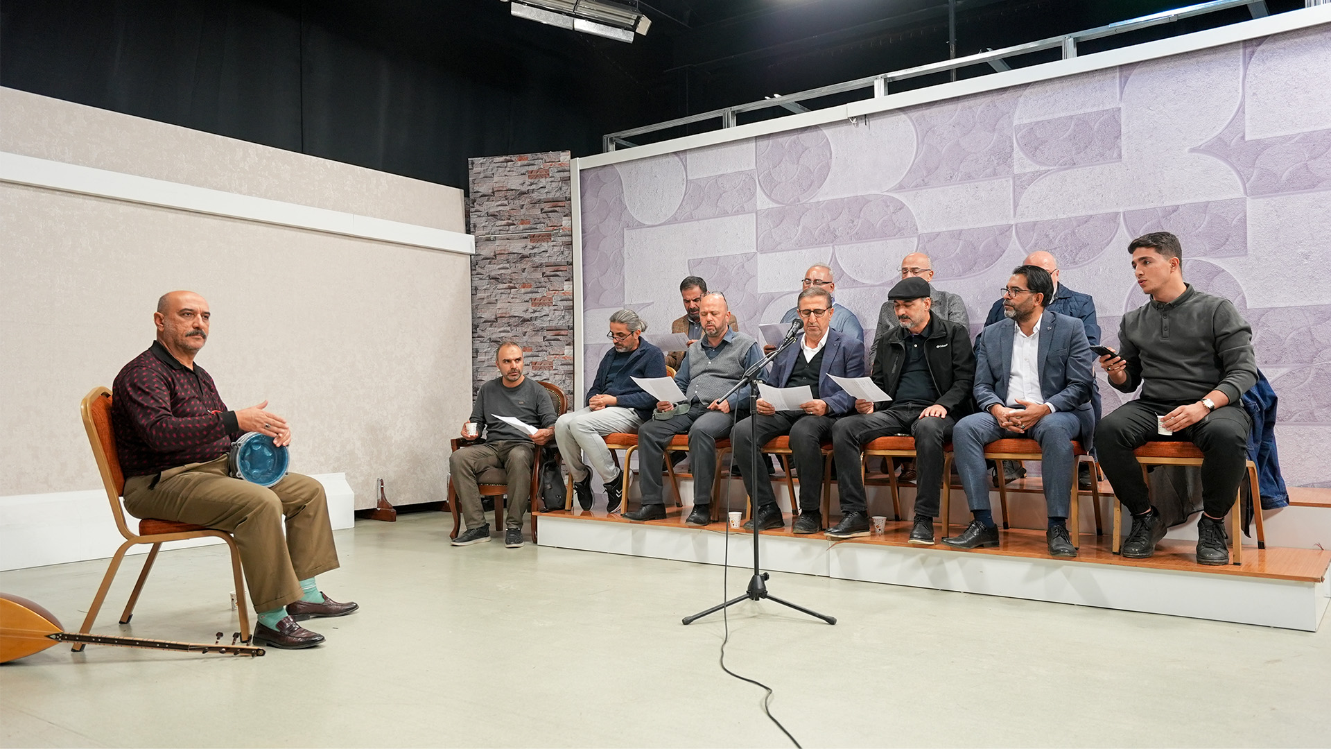 Yetişkinler Müzik Korosu Provalarına Başladı Yetişkinler Müzik Korosu Provalarına Başladı