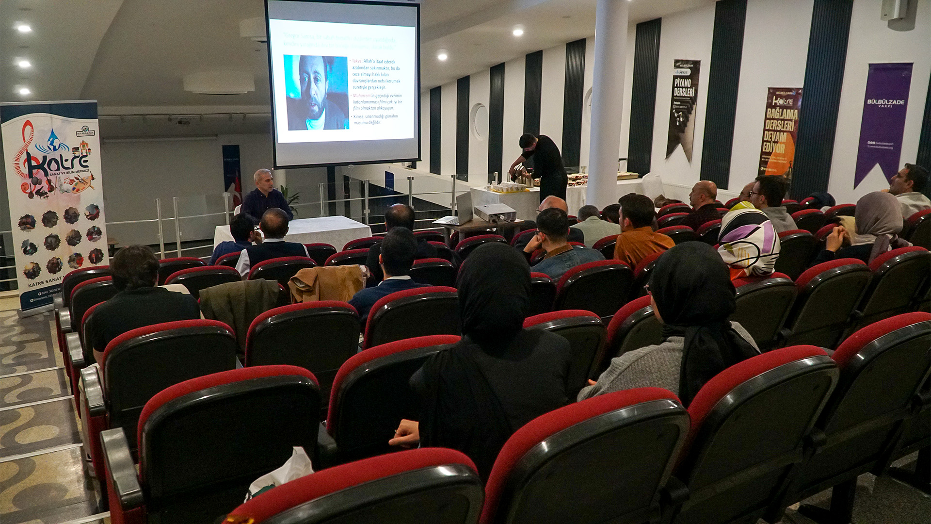 Sanat Filmleri Kuşağı Başladı Sanat Filmleri Kuşağı Başladı