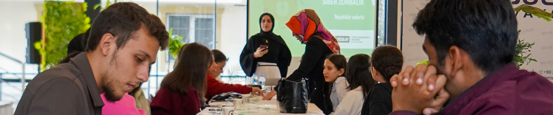 Ortaöğretim Komisyonundan Lise öğrencilerine “Tatil Kampı”