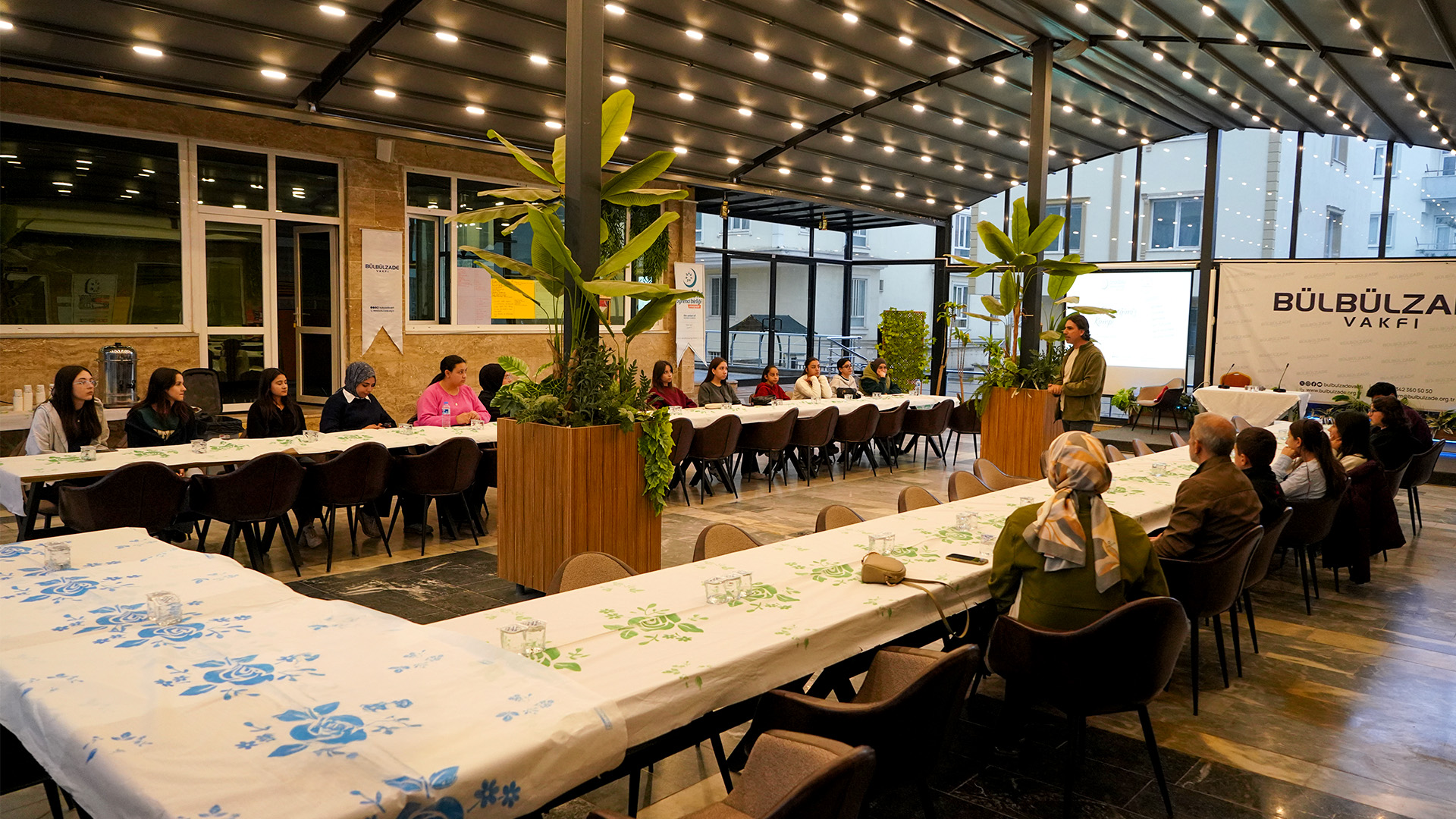 Ortaöğretim Komisyonundan Lise öğrencilerine “Tatil Kampı” Ortaöğretim Komisyonundan Lise öğrencilerine “Tatil Kampı”