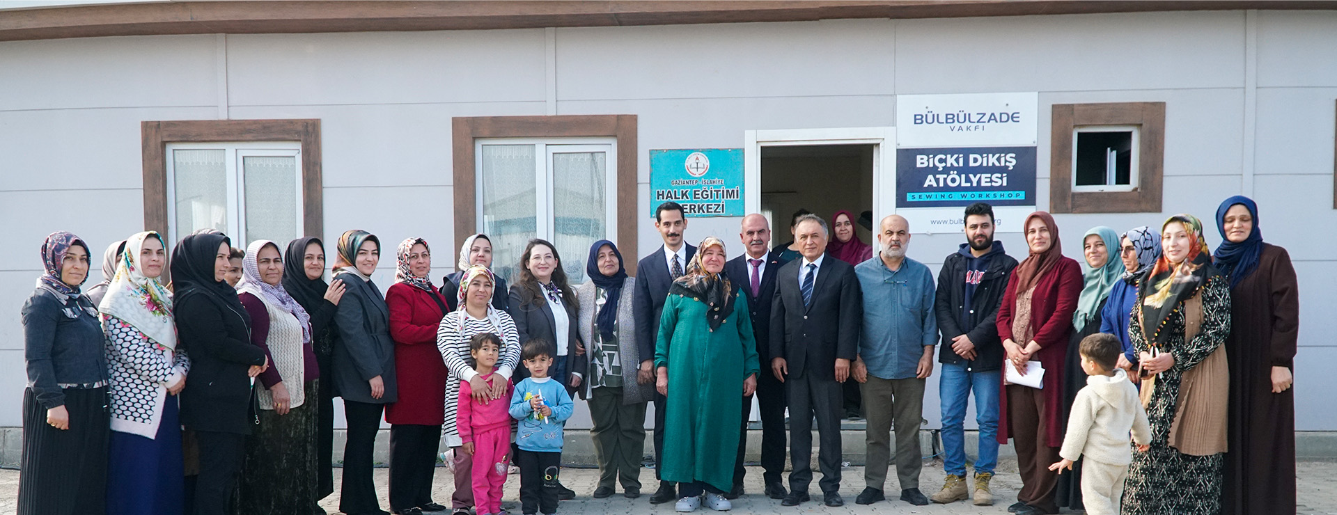 İslâhiye Kaymakamı Mehmet Soylu’dan, Bülbülzade Vakfı Biçki Dikiş Atölyesi’ne Ziyaret